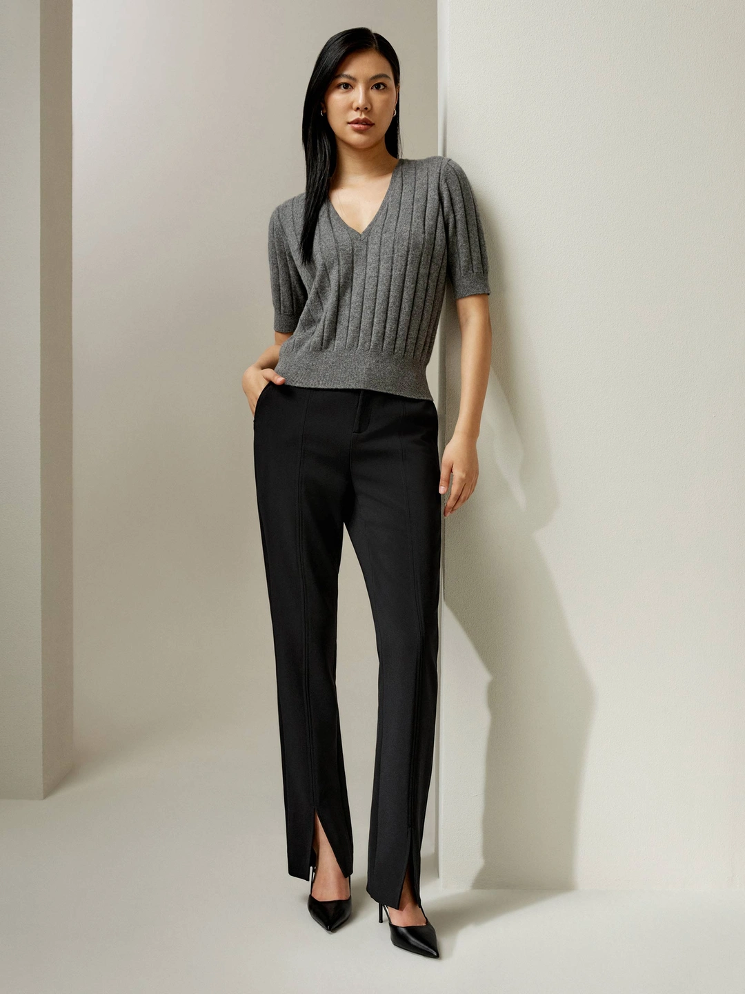 LILYSILK T-Shirt En Cachemire Gris Moyen Manches Courtes Avec Col En V 100 % Cachemire Un Toucher Incroyablement Doux Et Confortable M