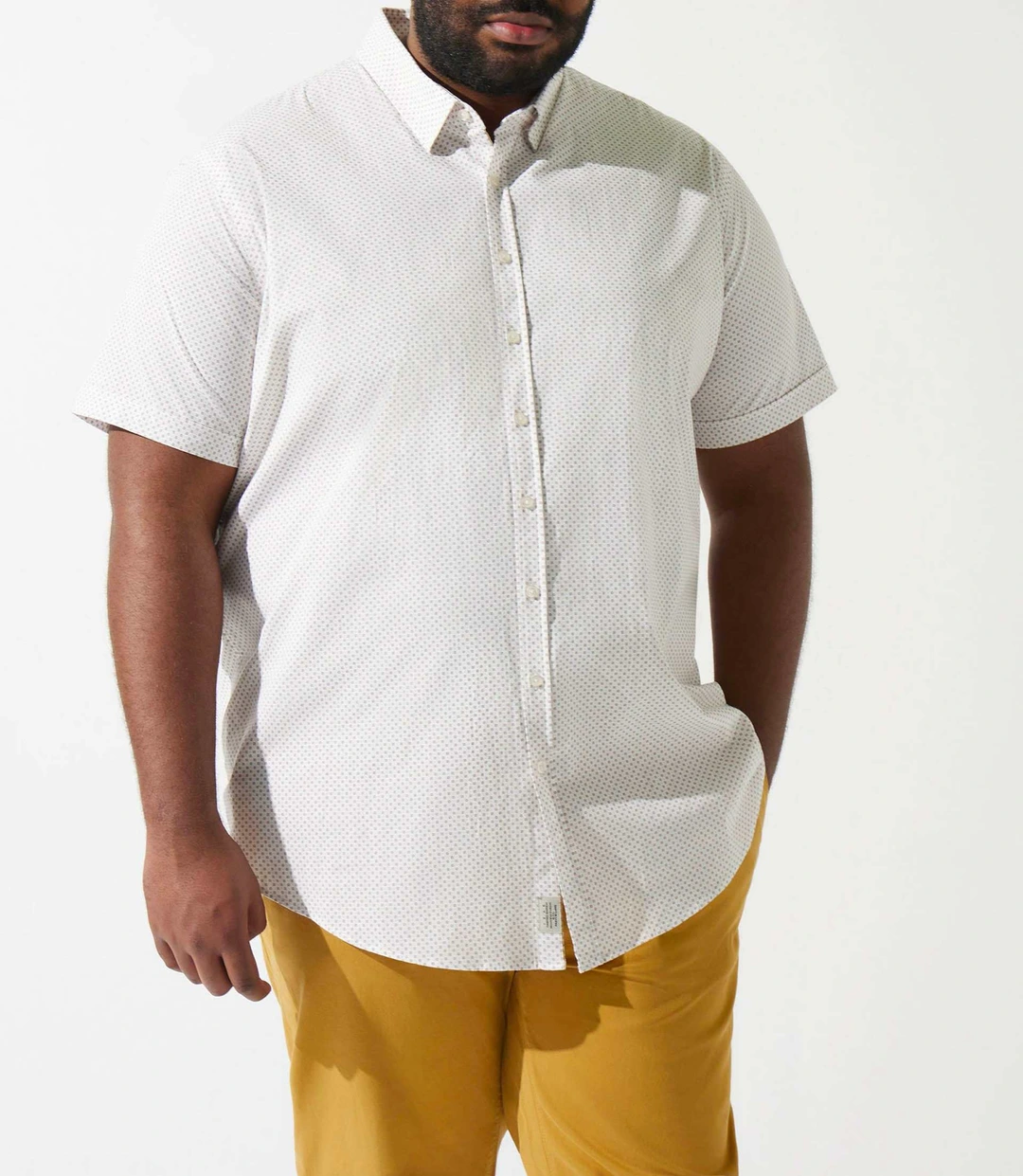 IZAC - Chemise manches courtes à imprimé blanche et camel KAMELBT