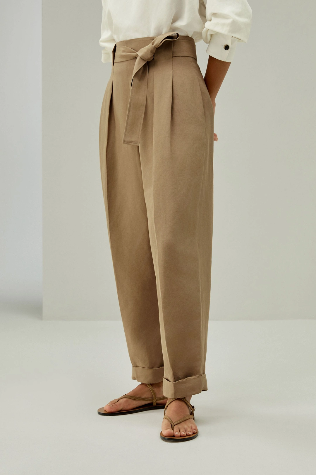 LILYSILK Pantalon Fuselé En Mélange Soie-Lin Pantalon Fuselé À Revers Roulés Mélange Soie-Lin Texture Luxueuse Style Moderne Chêne 40