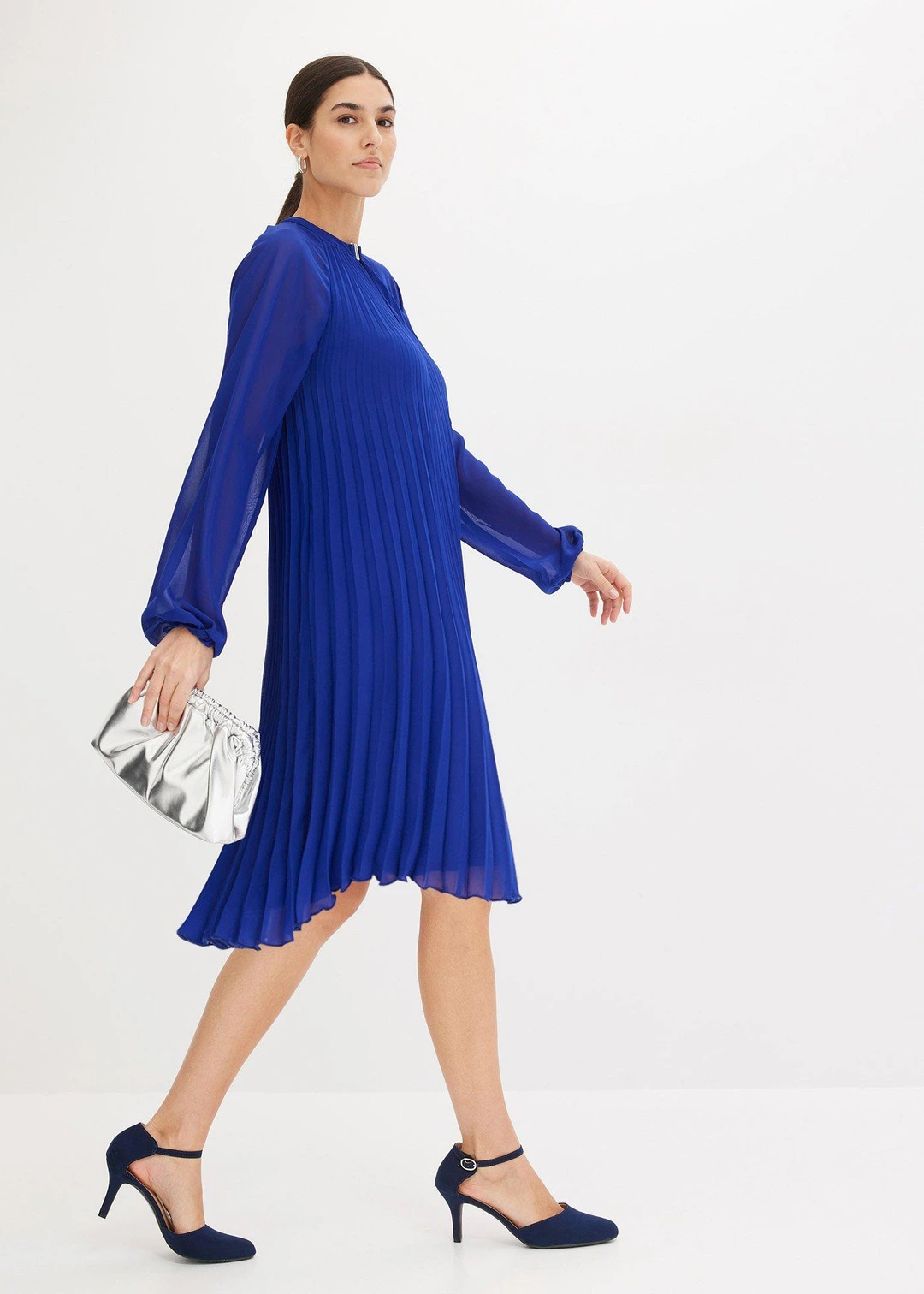 Robe courte plissée en mousseline