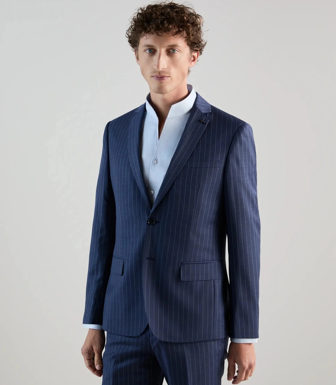 IZAC - Costume 2 boutons en laine majoritaire bleu denim