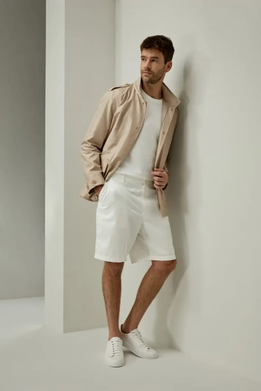 Veste utilitaire moderne imperméable pour homme – Vêtements d'extérieur fonctionnels et élégants