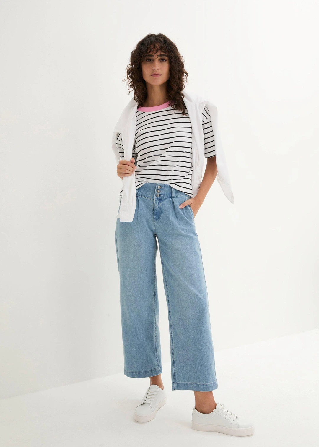 Jean large, taille haute et élastiquée, cropped - 2