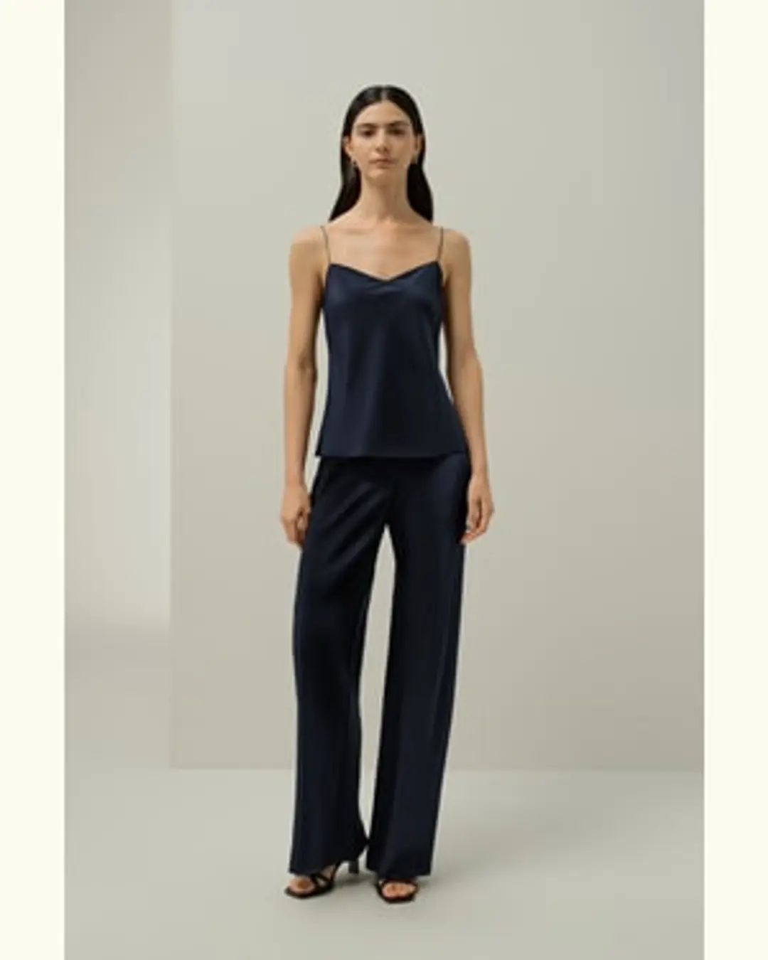 LILYSILK Caraco Soie Col Bénitier Carré Soie 100 % Luxueuse Style Moderne,Modèle Classique Modèle De Base Bleu Minuit S