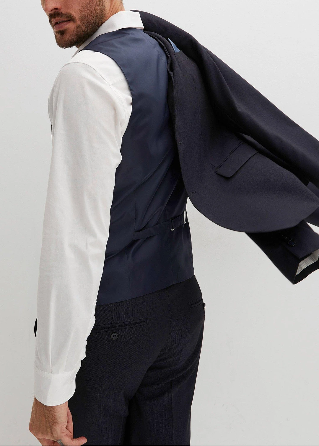 Costume 4 pièces avec gilet et cravate, slim - 3