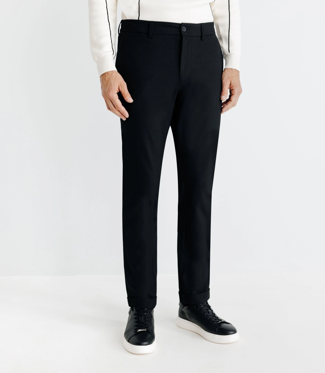 IZAC - Pantalon chino esprit ville noir