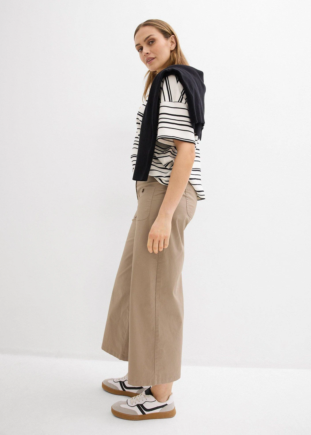 Jean large, taille haute et élastiquée - 2