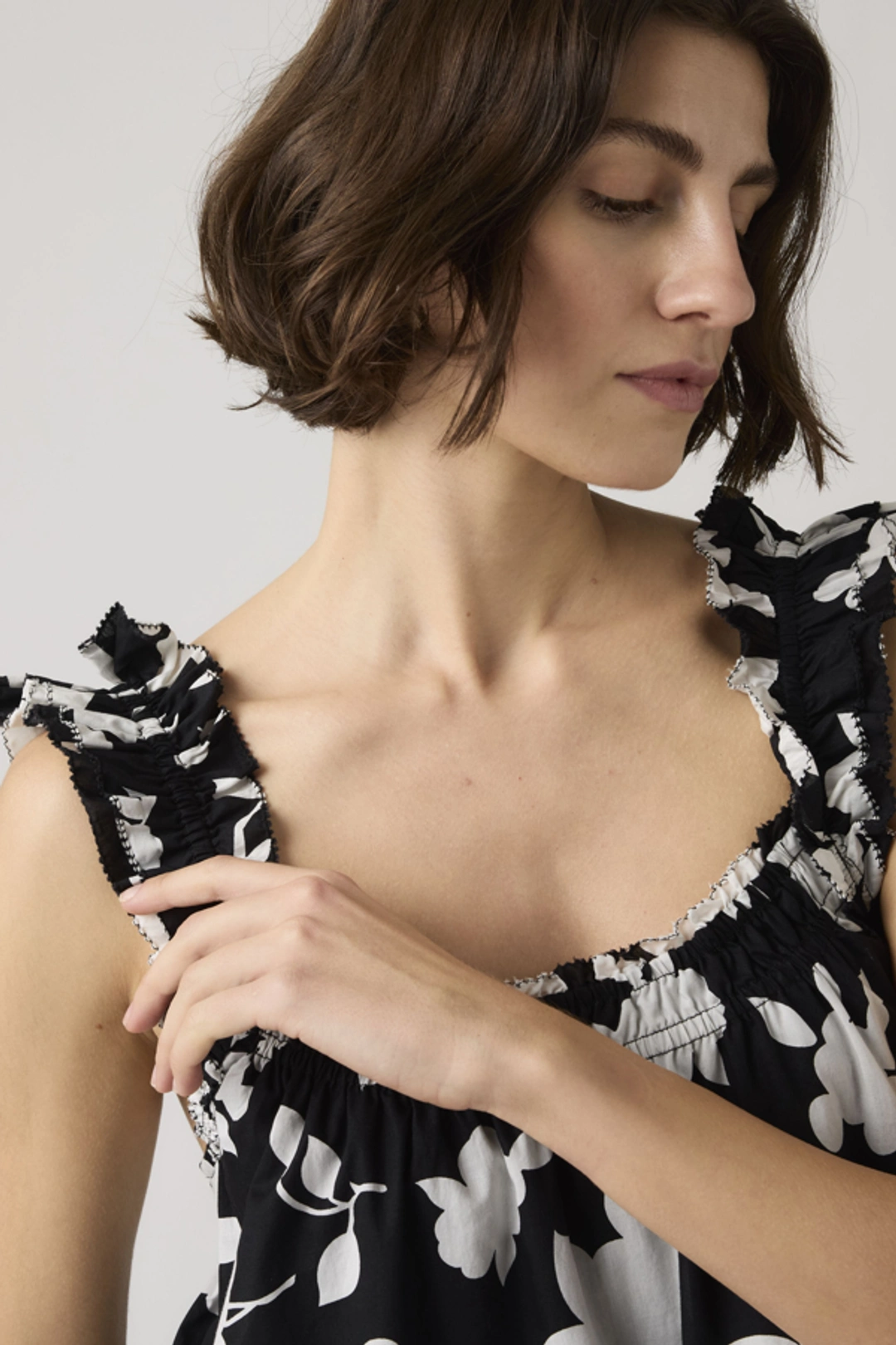 Levi's Robe Courte En Coton Meg - Femme - Noir / Regina Floral Anthracite Night - XS - 2