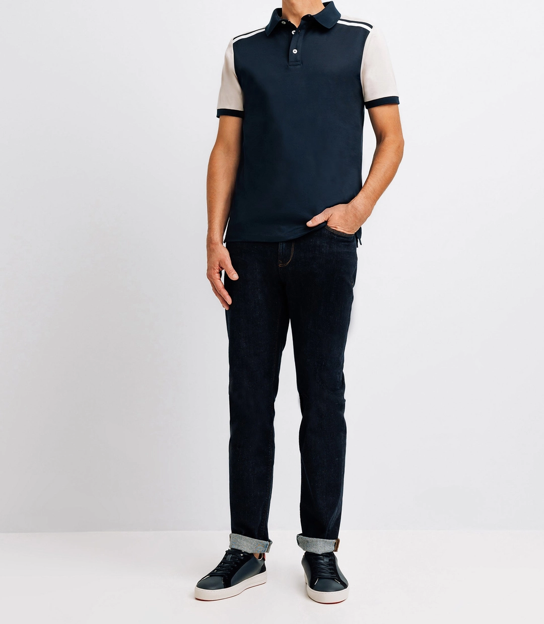 IZAC - Polo en coton avec patch marine