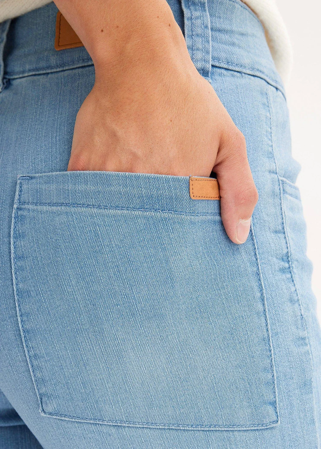 Jean droit taille haute, extensible