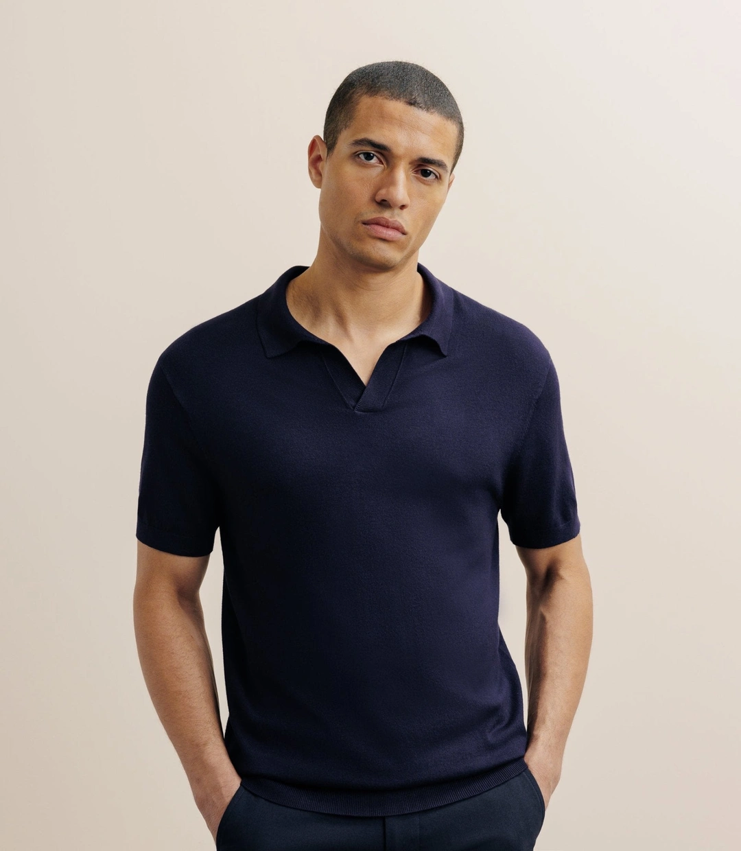 IZAC - Polo col ouvert en maille marine