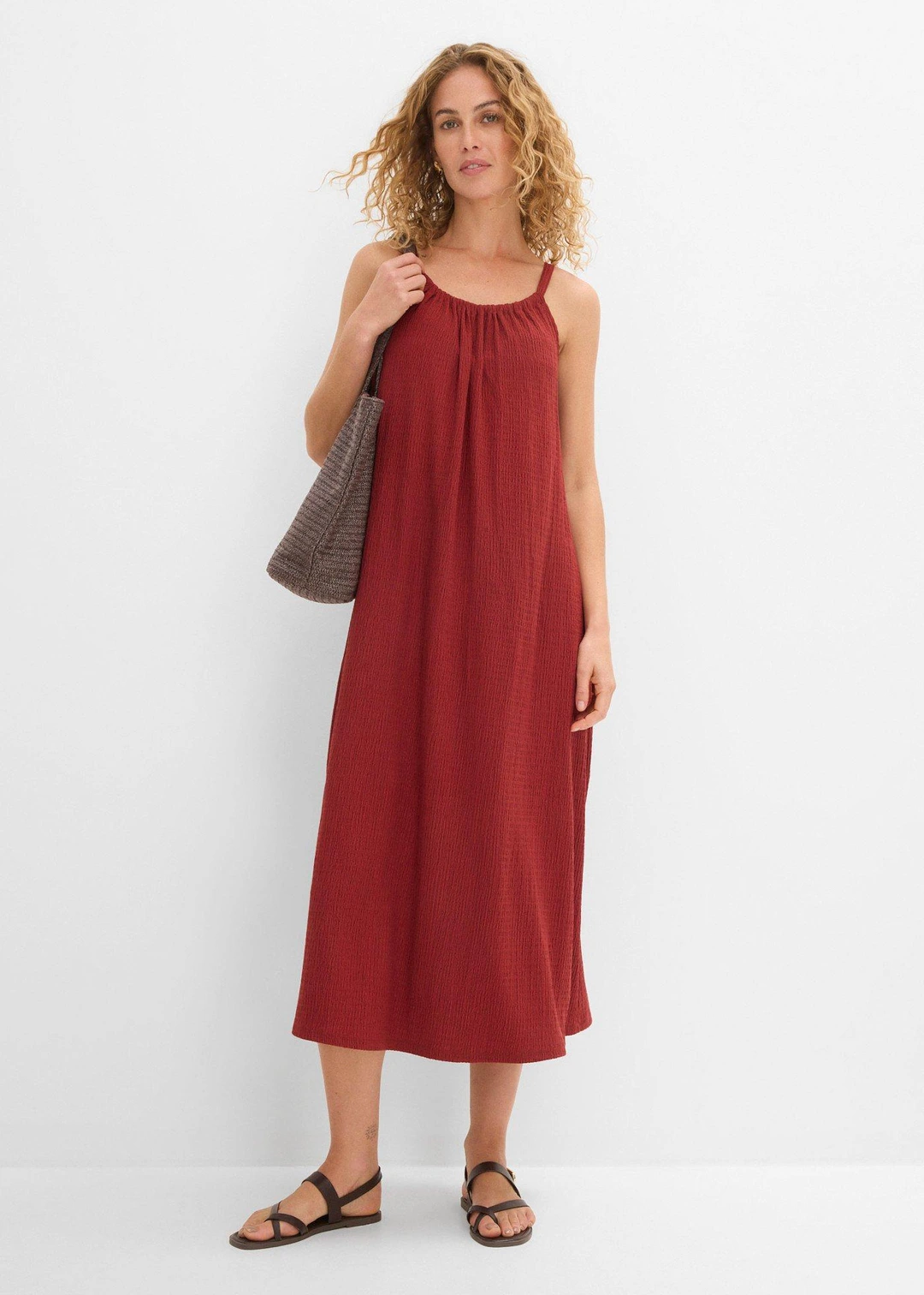 Robe légère à bretelles en crêpe - 2