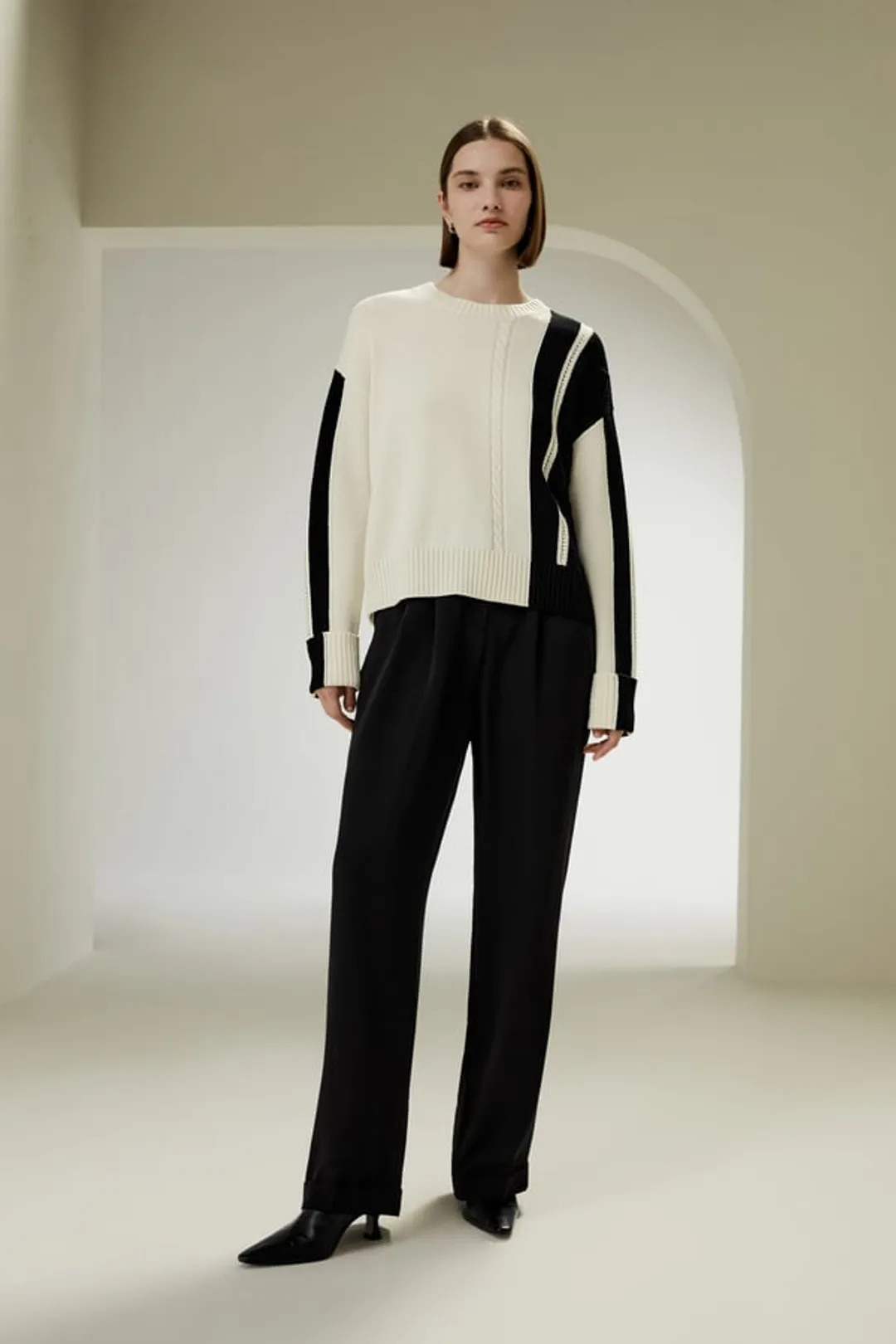 LILYSILK Pull Femme En Laine Bloc Noir Et Blanc Design À Empiècements Color-Block Laine Mérinos Ultra Fine À Porter Tout Au Long De L'Année S