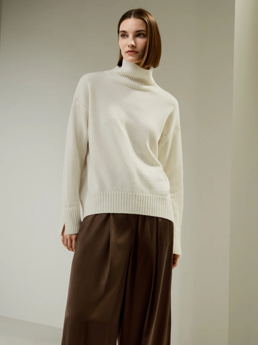 LILYSILK Pull Cachemire Femme Beige Col Roulé, Coupe Décontractée 100 % Cachemire Doux Pour La Peau Et Respirant M
