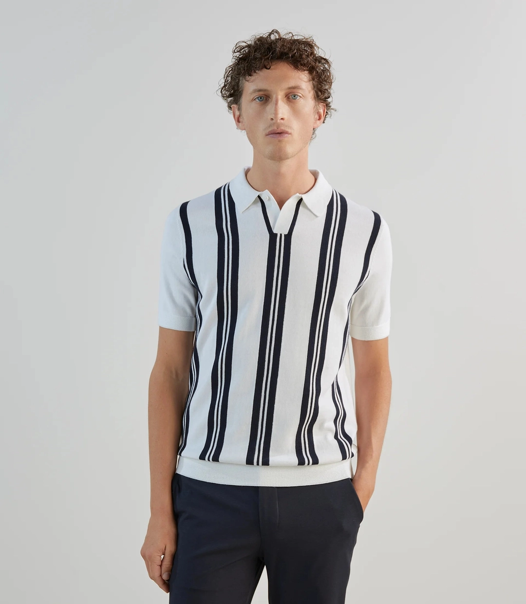 IZAC - Polo en maille à rayures blanches