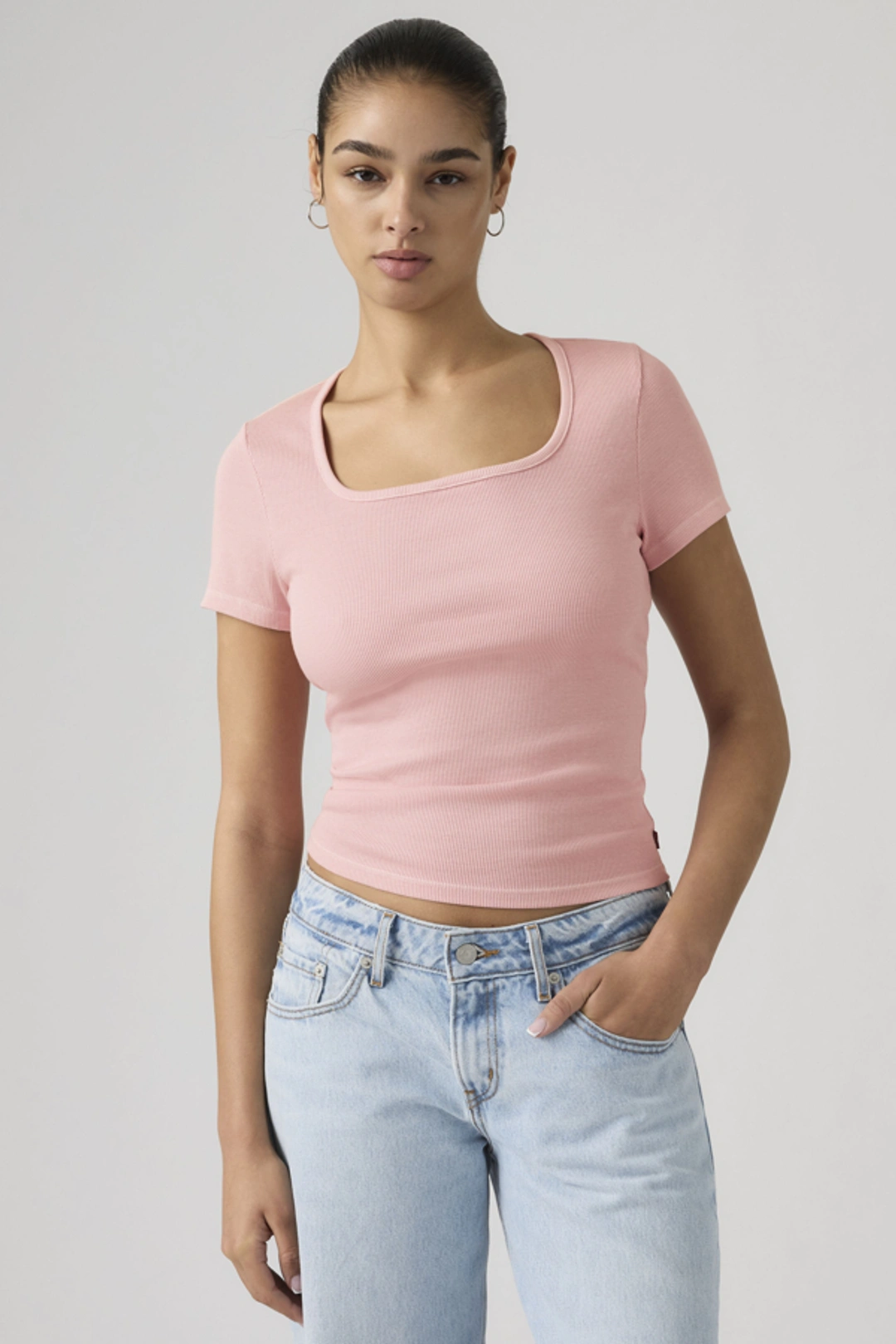 Levi's T Shirt Encolure Carrée Essential - Femme - Noir / Anthracite Night - XS