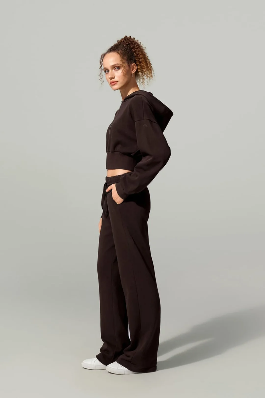 LILYSILK Sweat à Capuche Seamflow Drift Gris Chiné S - Doux, Respirant et Confortable en Soie Mélangée, Coupe Courte