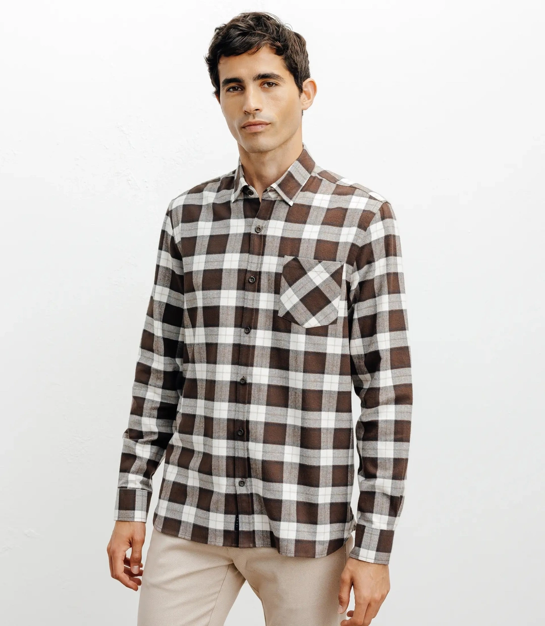 IZAC - Chemise casual à petits carreaux marron
