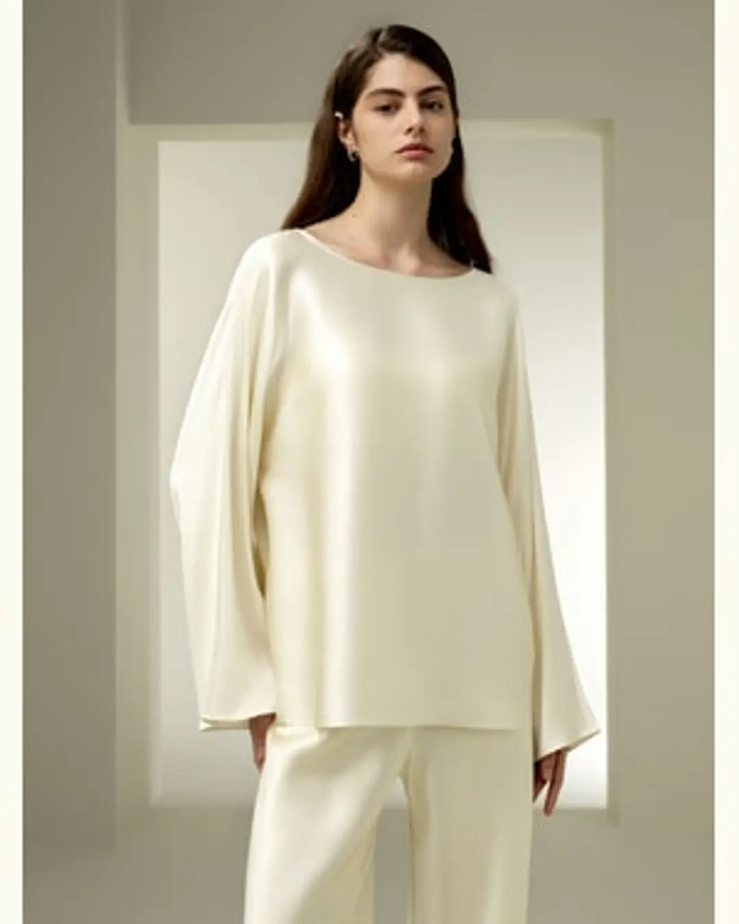 LILYSILK Blouse En Soie Manches Larges Pure Soie Simple Et Classique Élégance Intemporelle Et Style Sophistiqué Bleu Minuit L