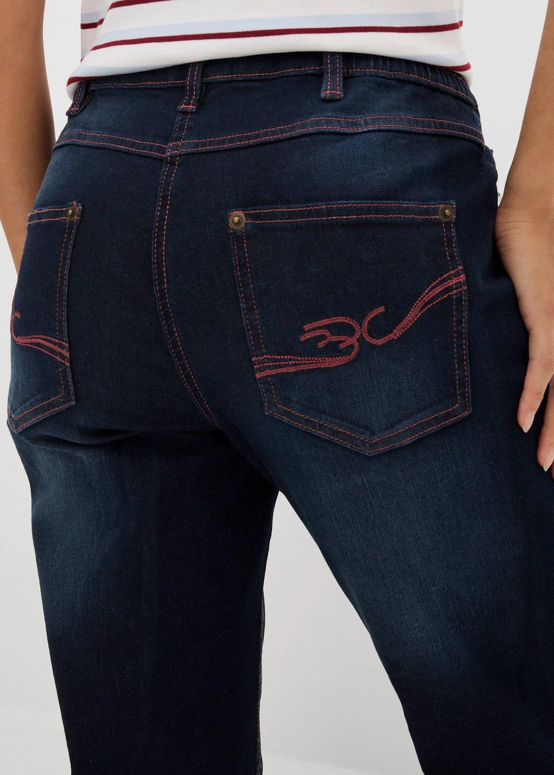 Jean droit taille mi-haute et élastiquée