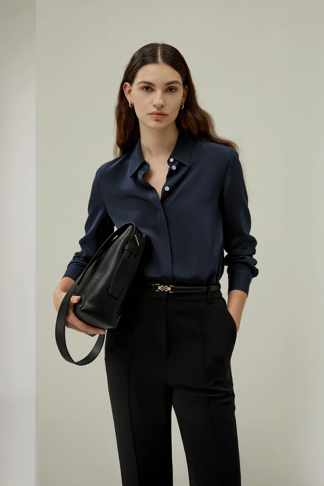 LILYSILK Blouse En Soie Manches Longues Structure À Tissage Serré Soie De Haute Qualité Classique Naturellement Antibactériens Bleu Minuit L