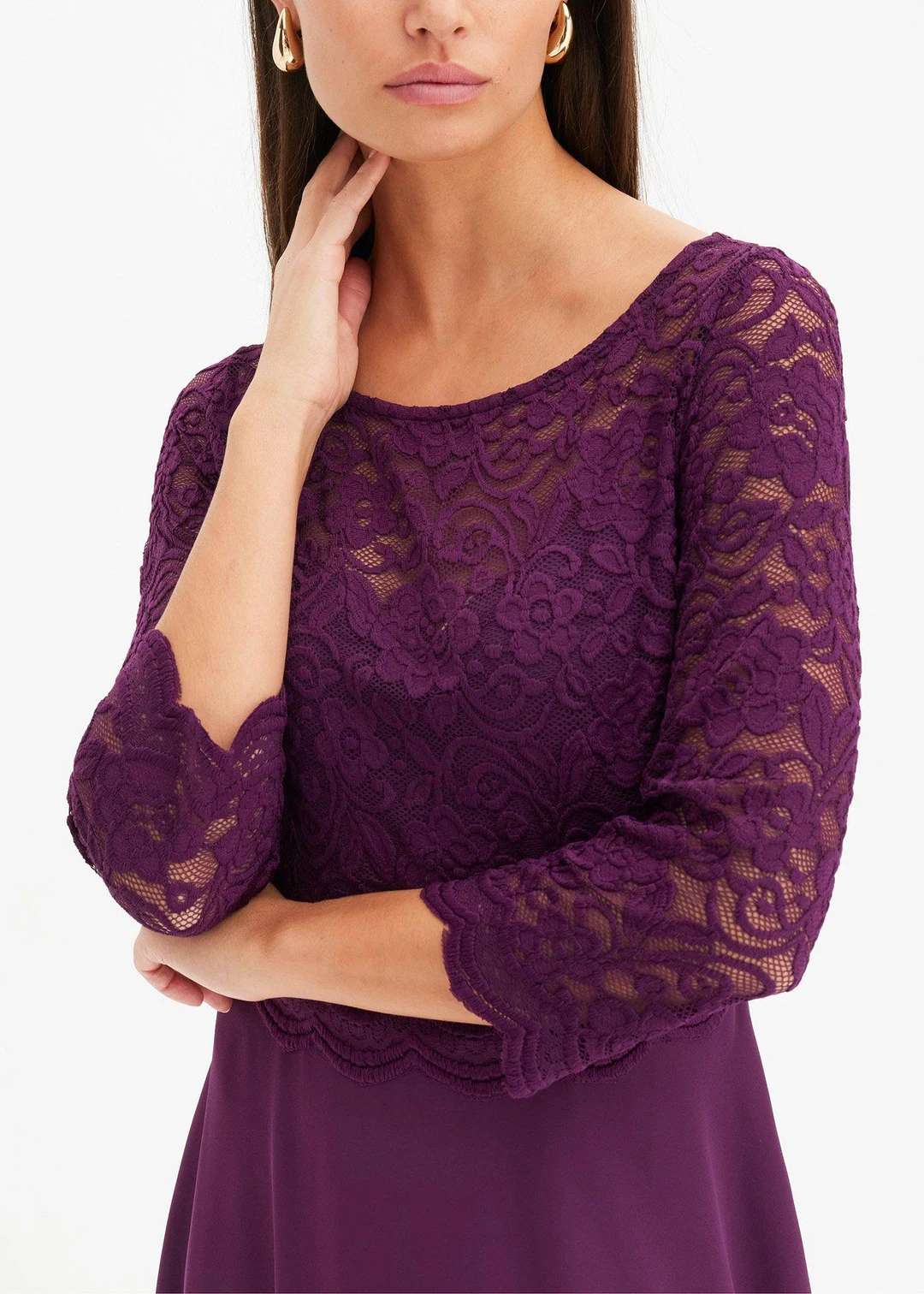 Mini-robe à dentelle