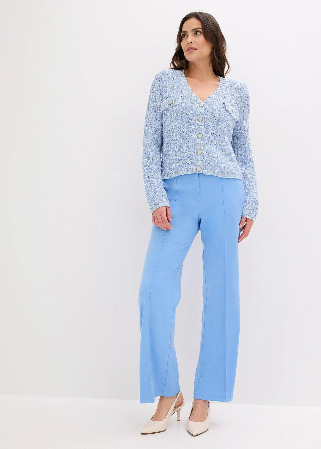Pantalon de tailleur, jambe évasée - 2