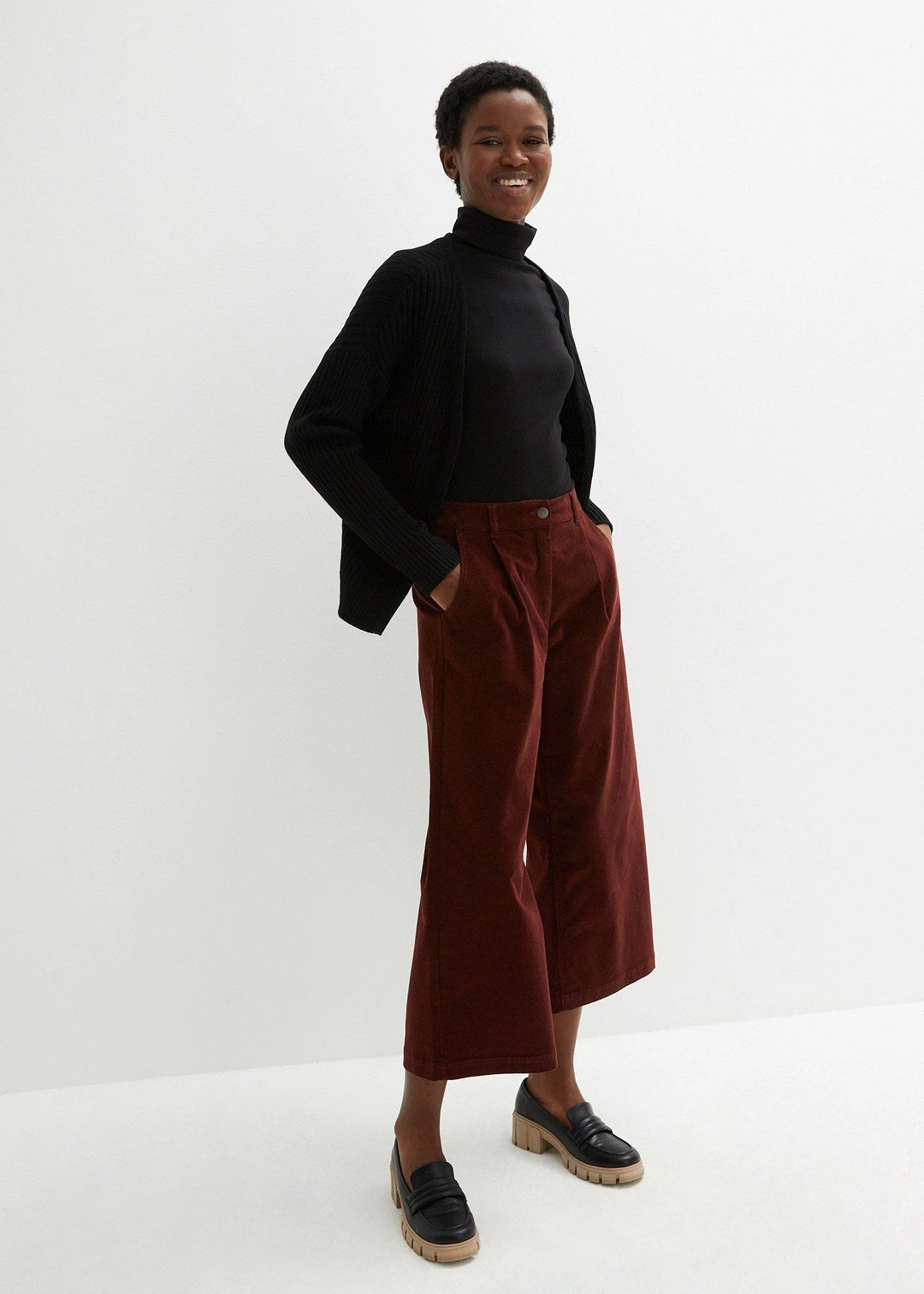 Jupe-culotte en velours côtelé stretch avec taille haute confortable, longueur 7/8 - 2