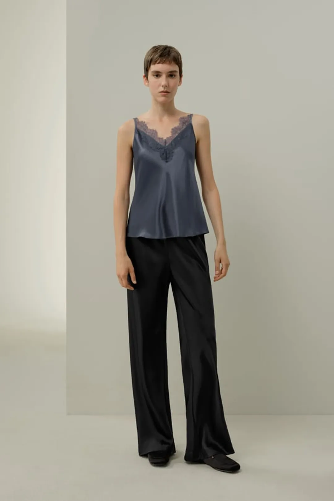 LILYSILK Caraco en Soie de Mûrier et Dentelle pour Femme | Top Élégant Noir XS