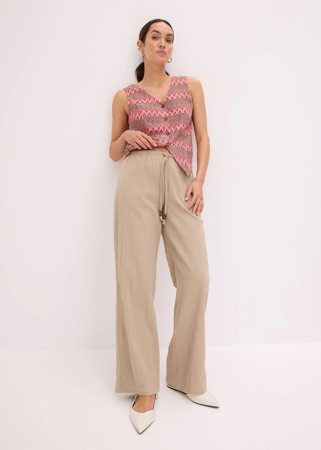 Pantalon large, effet froissé