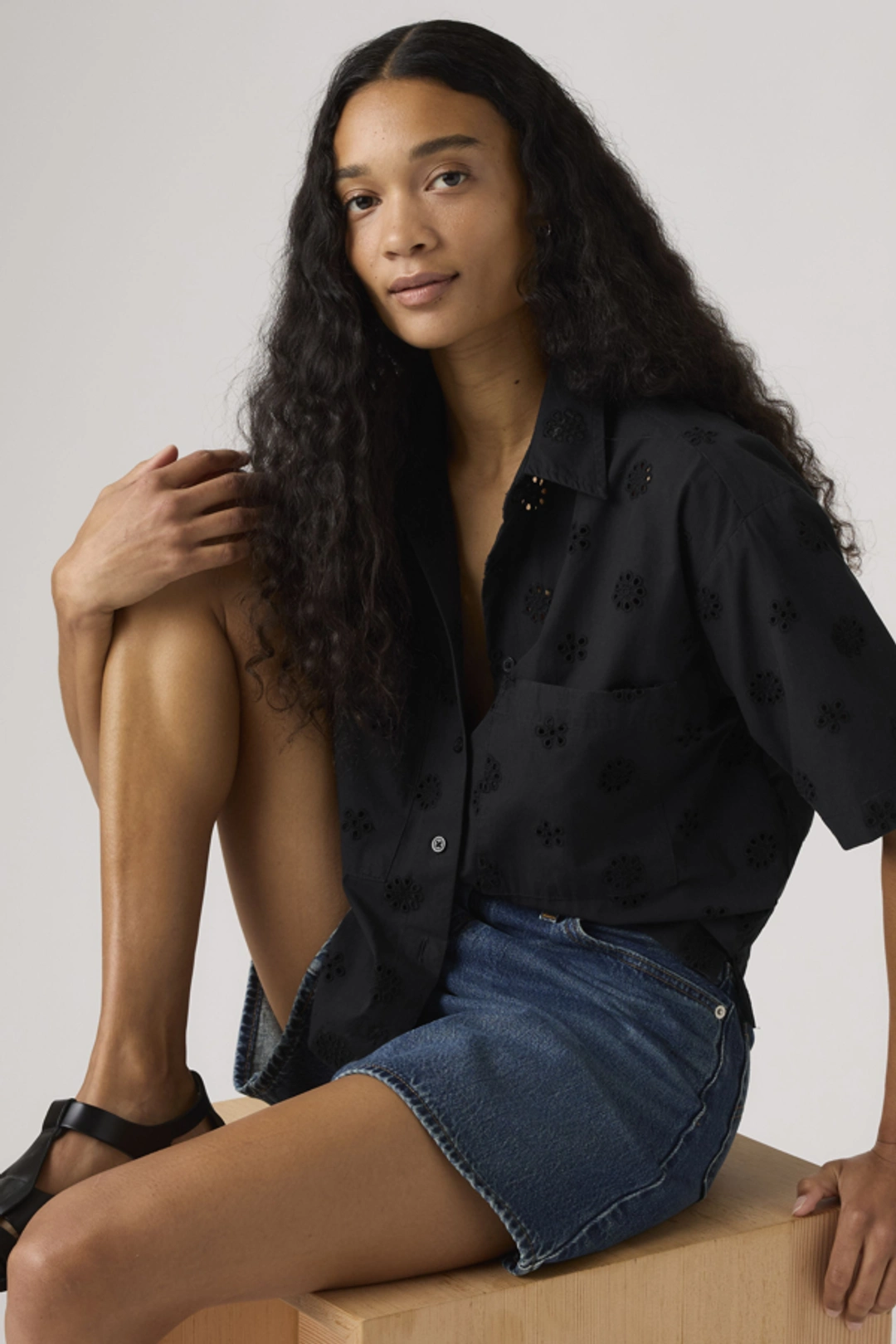 Levi's Chemise Manche Courte Crop Novelty Harlie - Femme - Noir / Anthracite Night - XS
