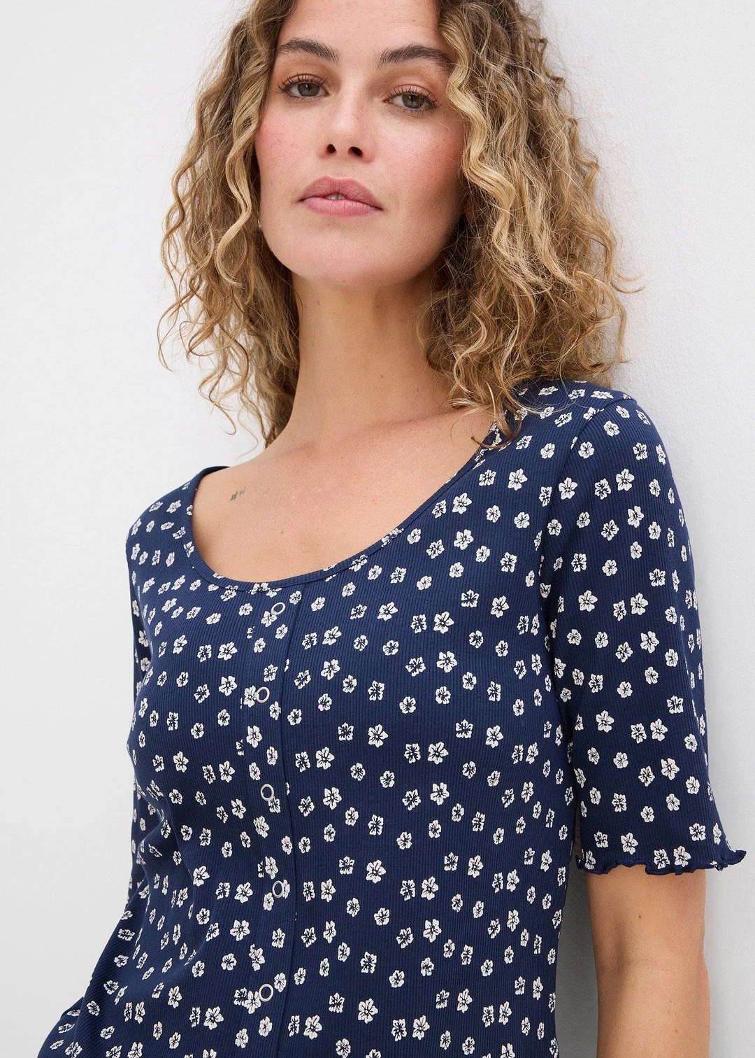 T-shirt côtelé à imprimé floral, manches coude - 3