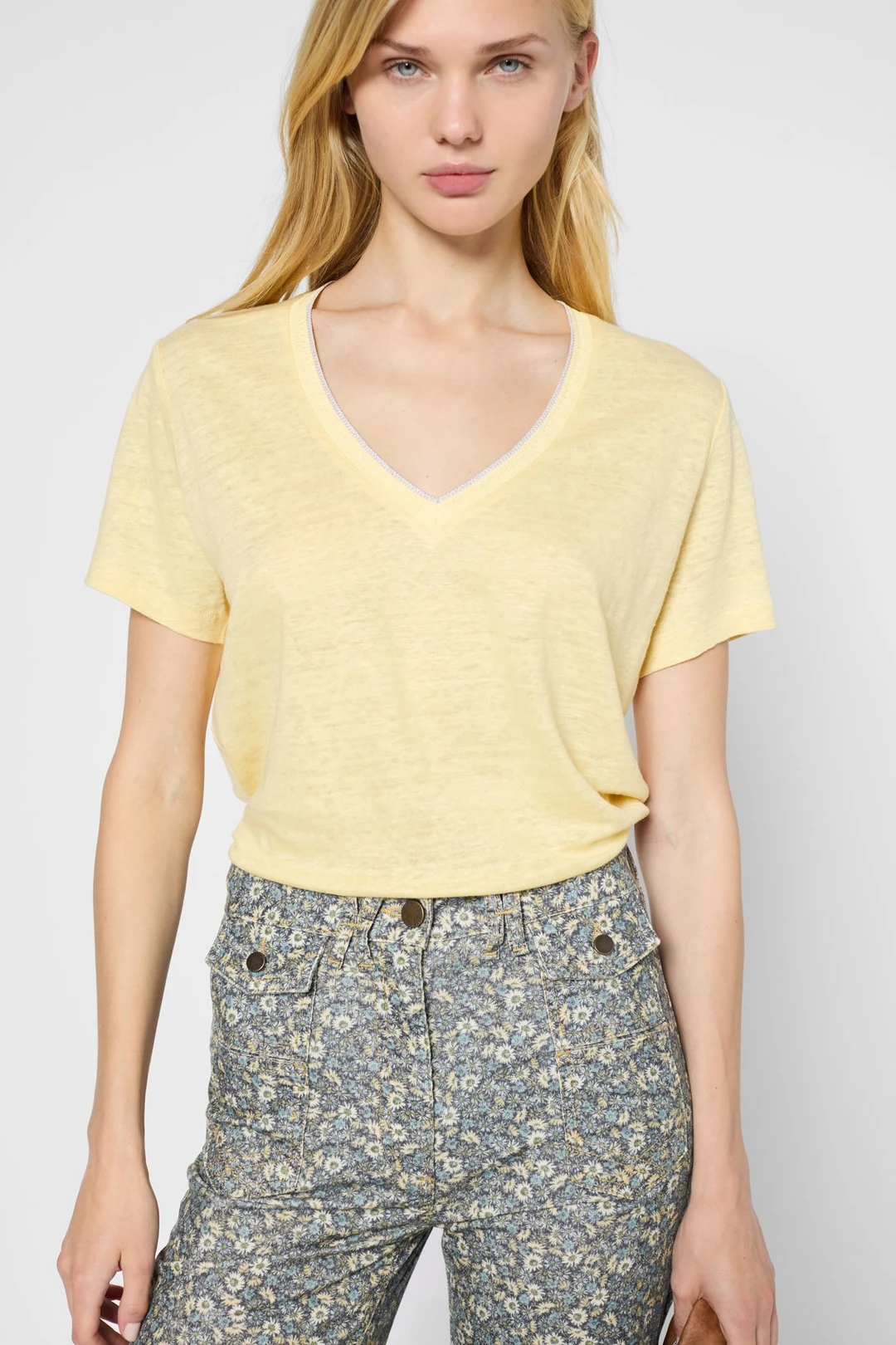 T-shirt en lin et col V argenté - GILBERTE - Jaune