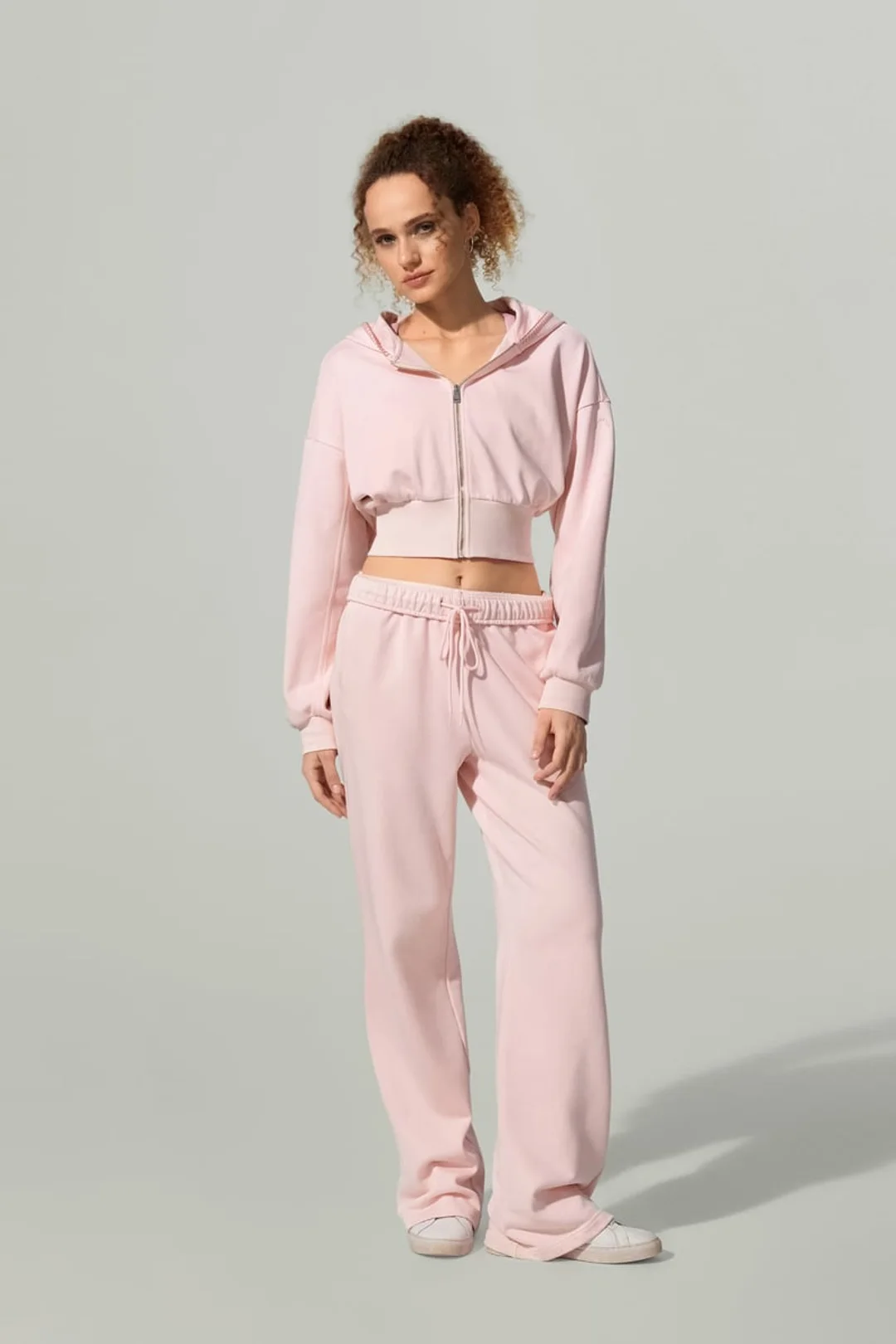 LILYSILK Sweat à Capuche Seamflow Drift Gris Chiné S - Doux, Respirant et Confortable en Soie Mélangée, Coupe Courte