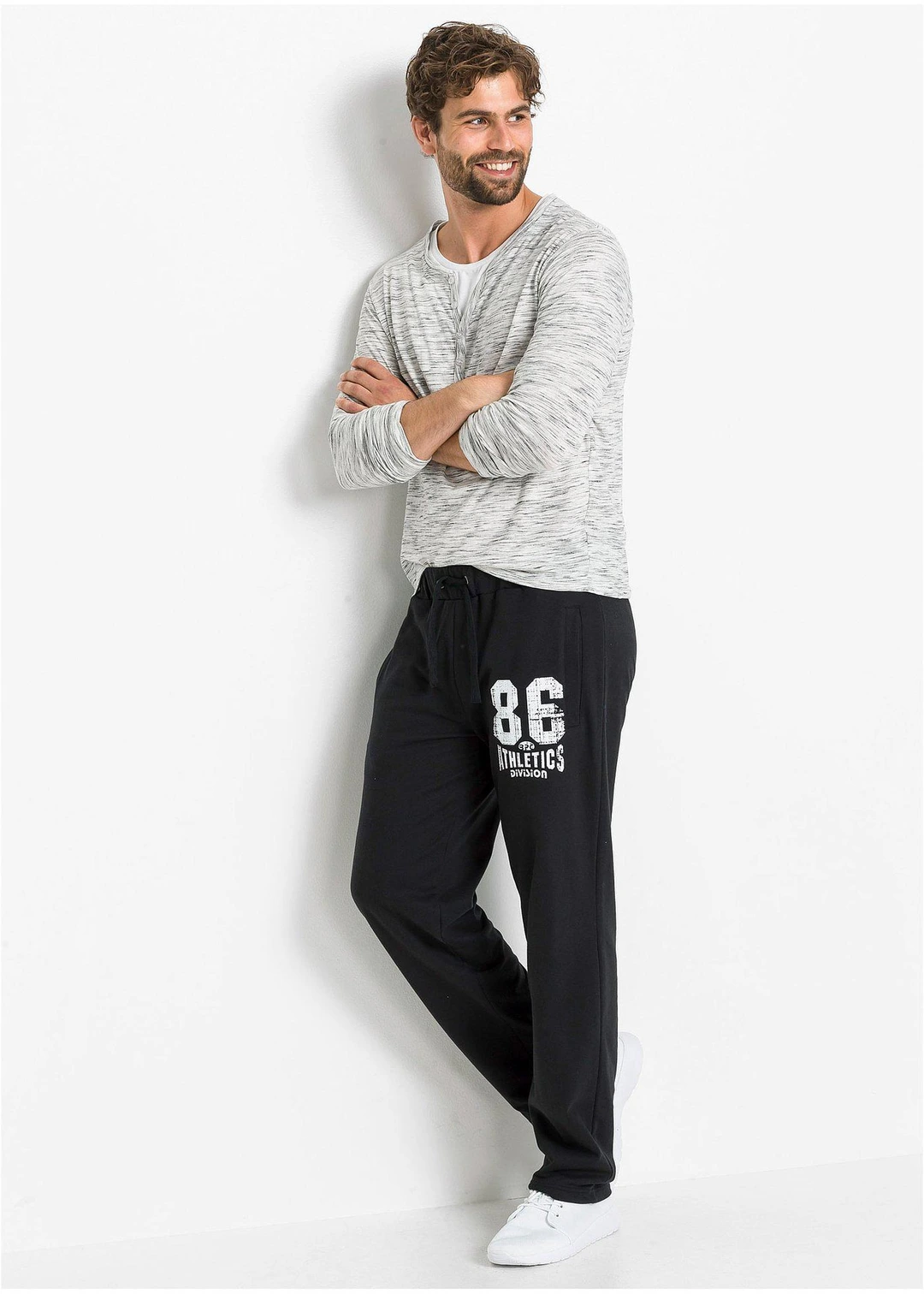 Pantalon de jogging avec détails sportifs, 100% coton - 2