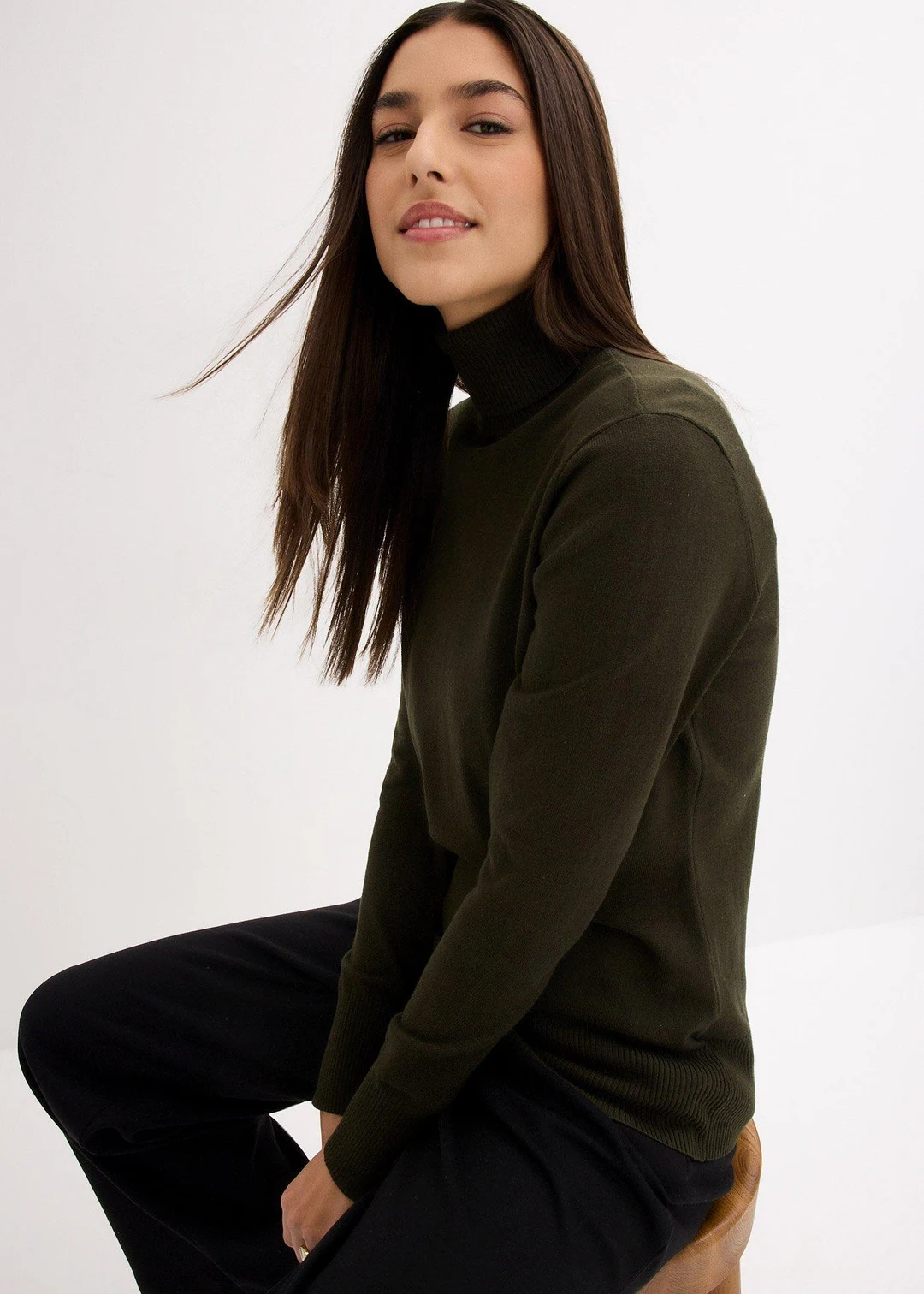 Pull col roulé en fine maille - 3