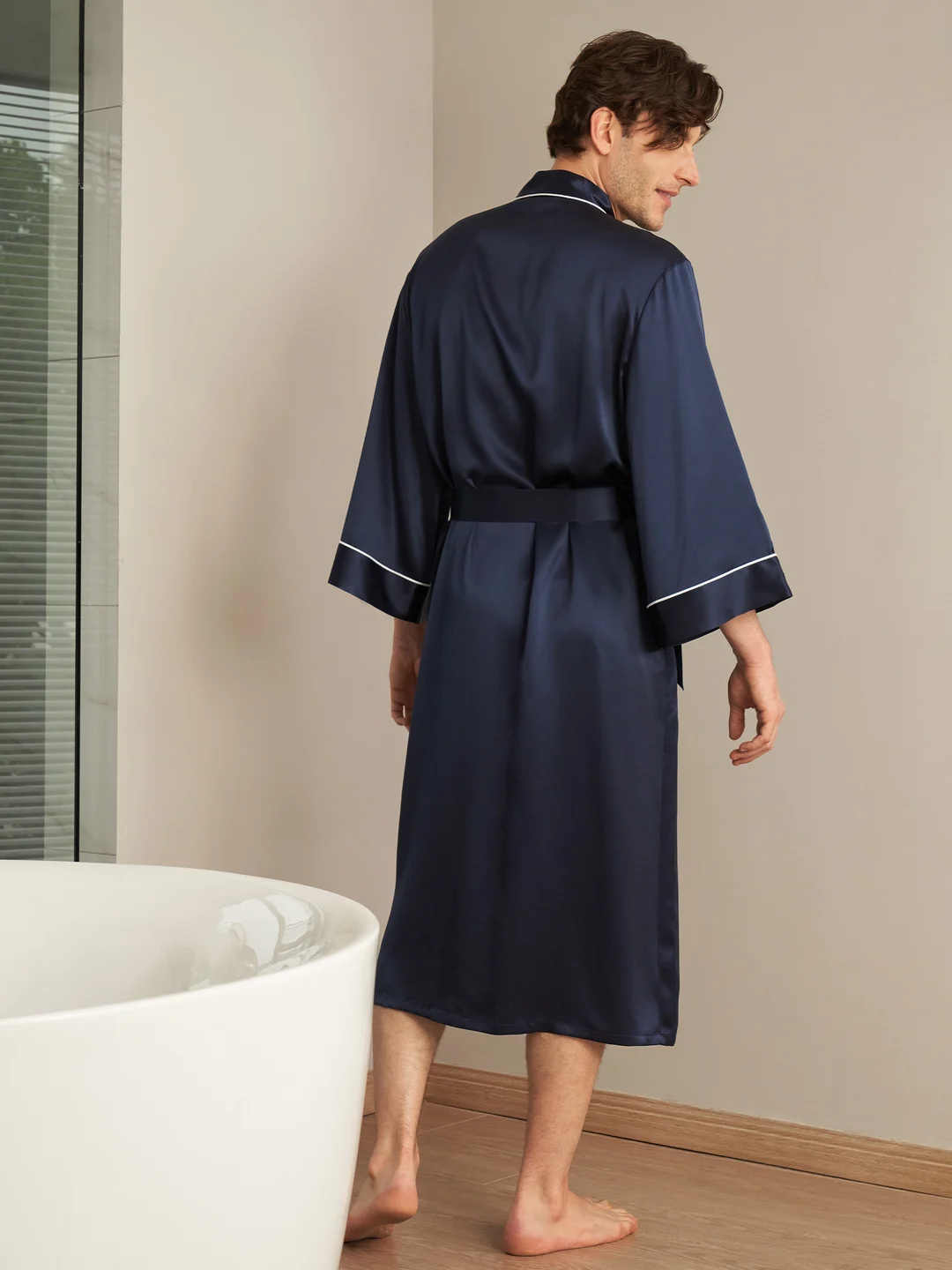 LILYSILK Robe De Chambre Soie Homme Noir Col Châle, Manches Longues 100% Soie Conçu Pour La Beauté Une Meilleure Peau Robe De Chambre XXL