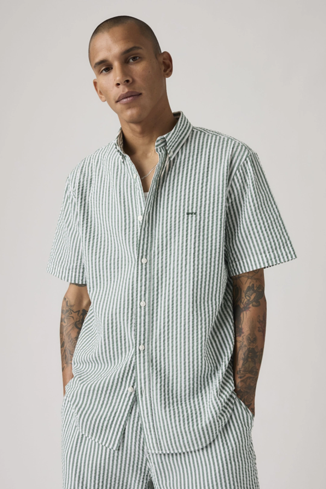 Levi's Chemise Manche Courte Col Boutonné Authentic - Homme - Rose / Woodrose Garment Dye - 2XL