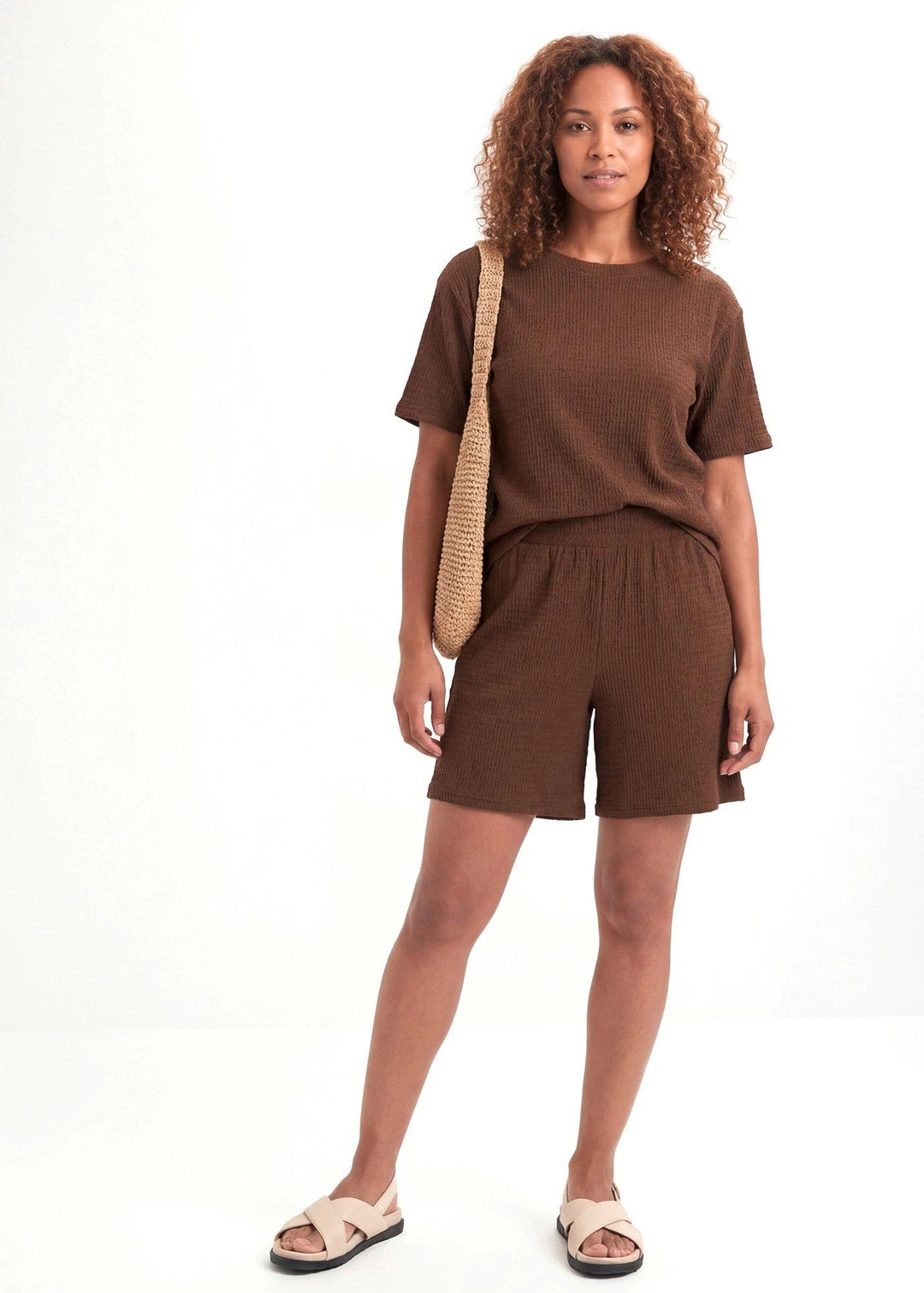 Short taille élastiquée en crêpe gaufré - 2