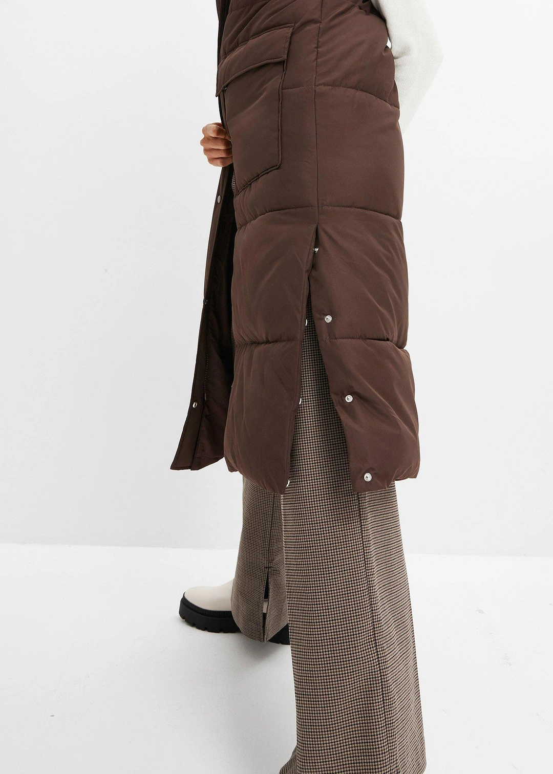 Veste sans manches matelassée en polyester recyclé avec capuche amovible - 3