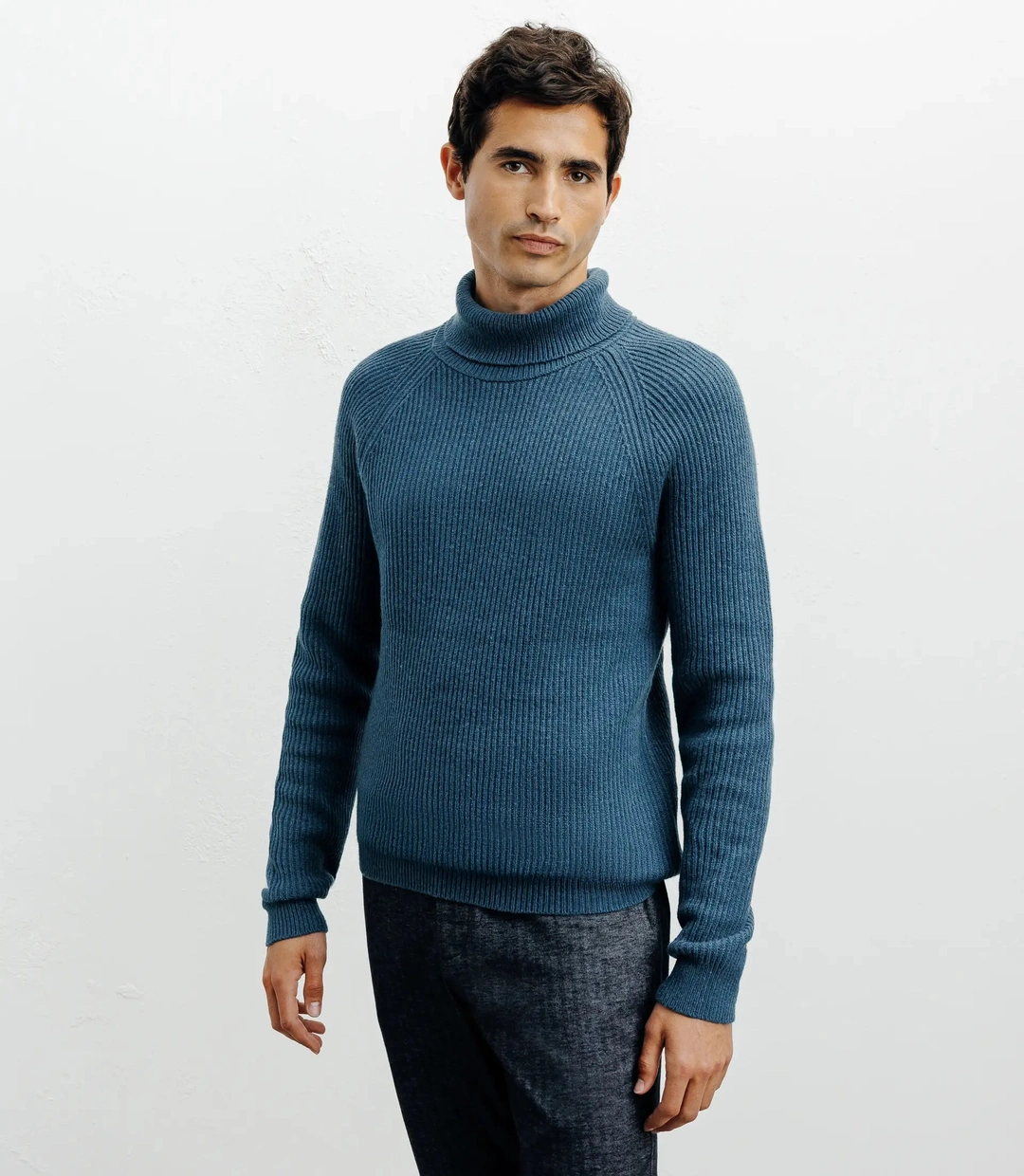 IZAC - Pull col roulé uni canard