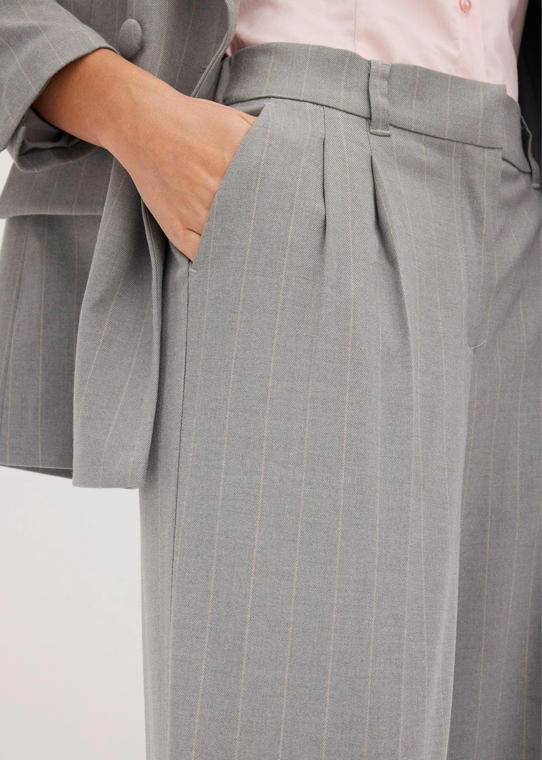 Pantalon large à pinces et rayures tennis - 3