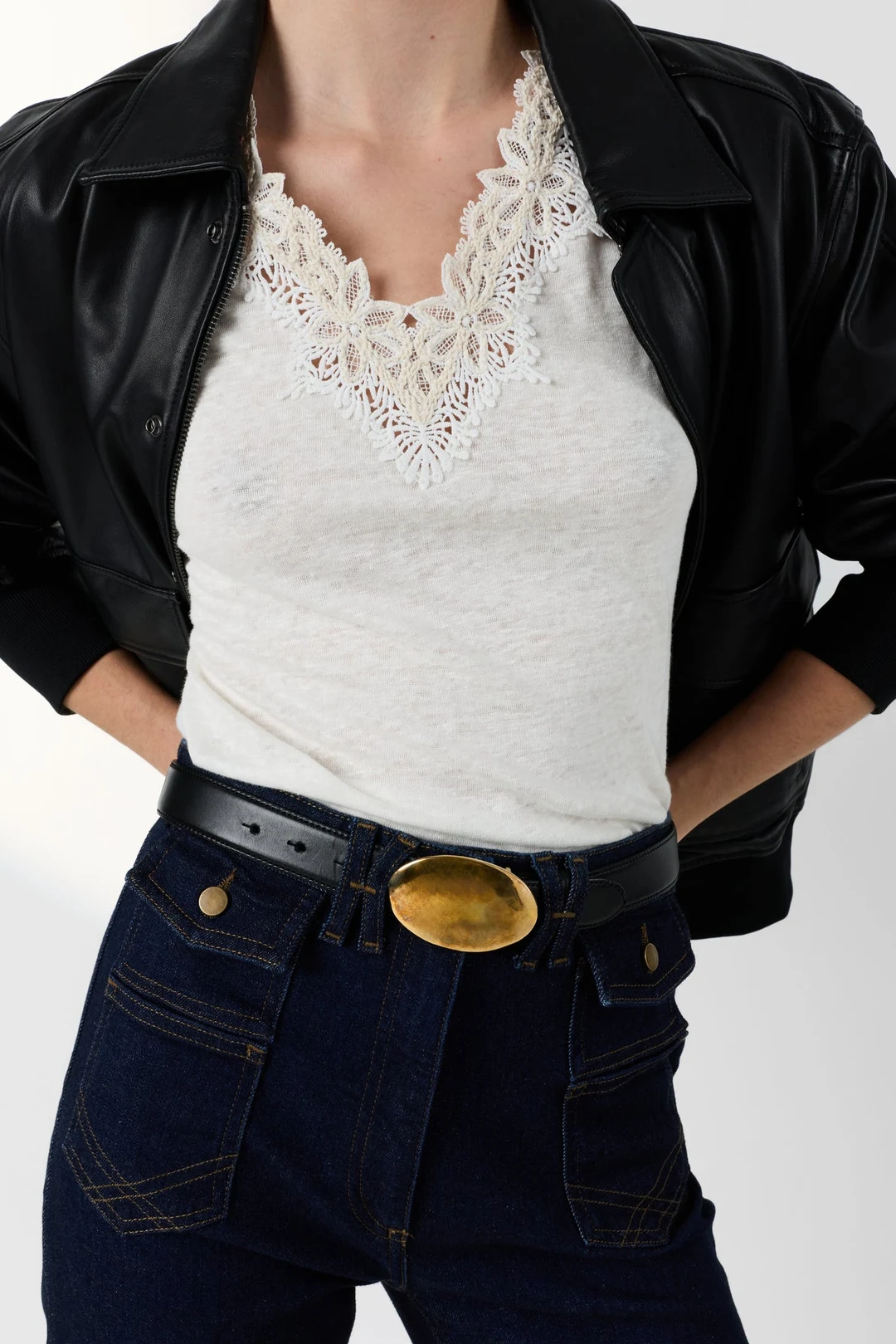 T-shirt en lin à broderies - MAEVANELLE - Noir