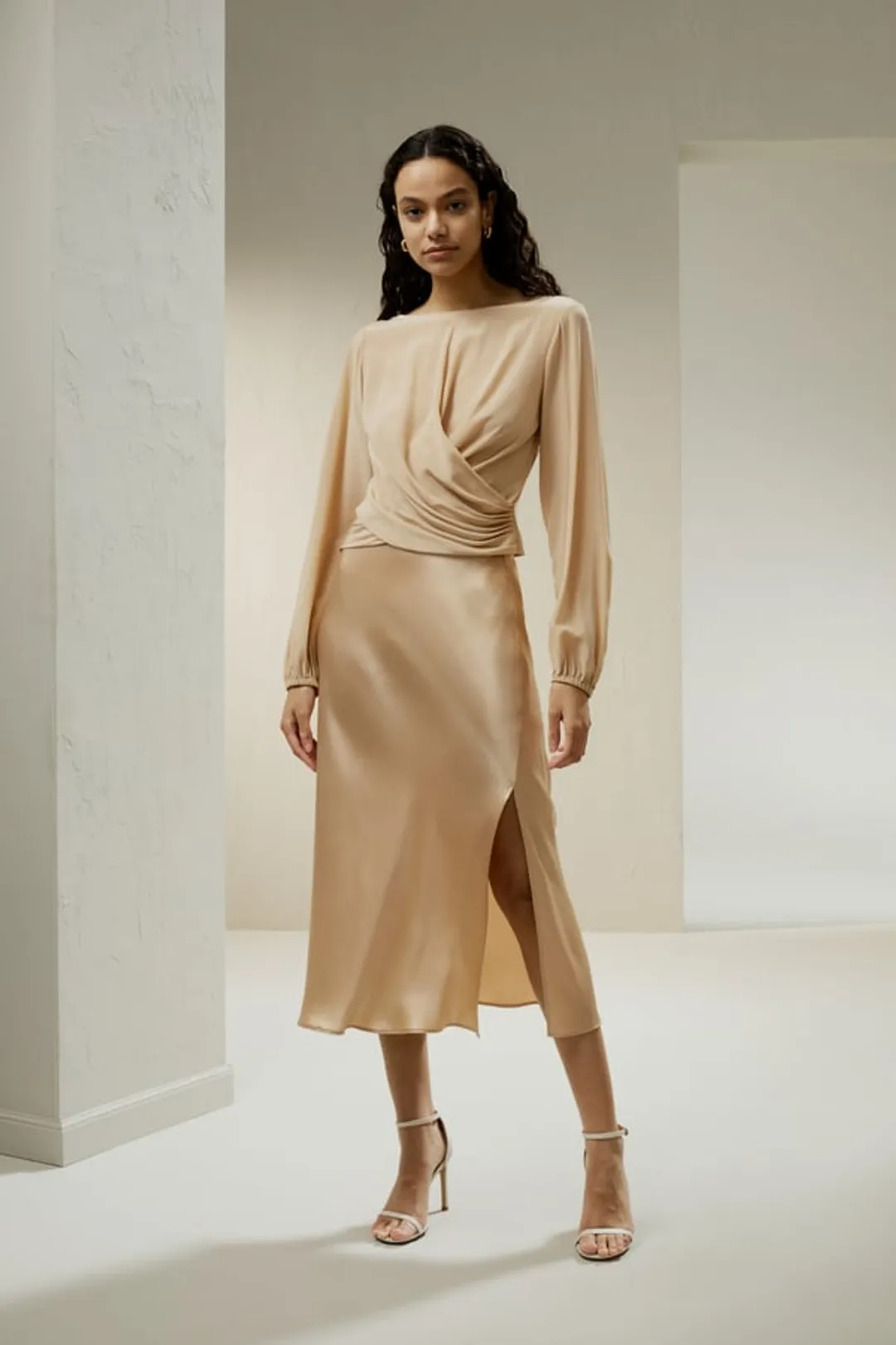 LILYSILK Chemise En Soie Femme Or Pâle Manches Bouffantes Avec Poignets Serrés Plis Et Les Coupes Spectaculaires Décontracté Et Professionnel 40