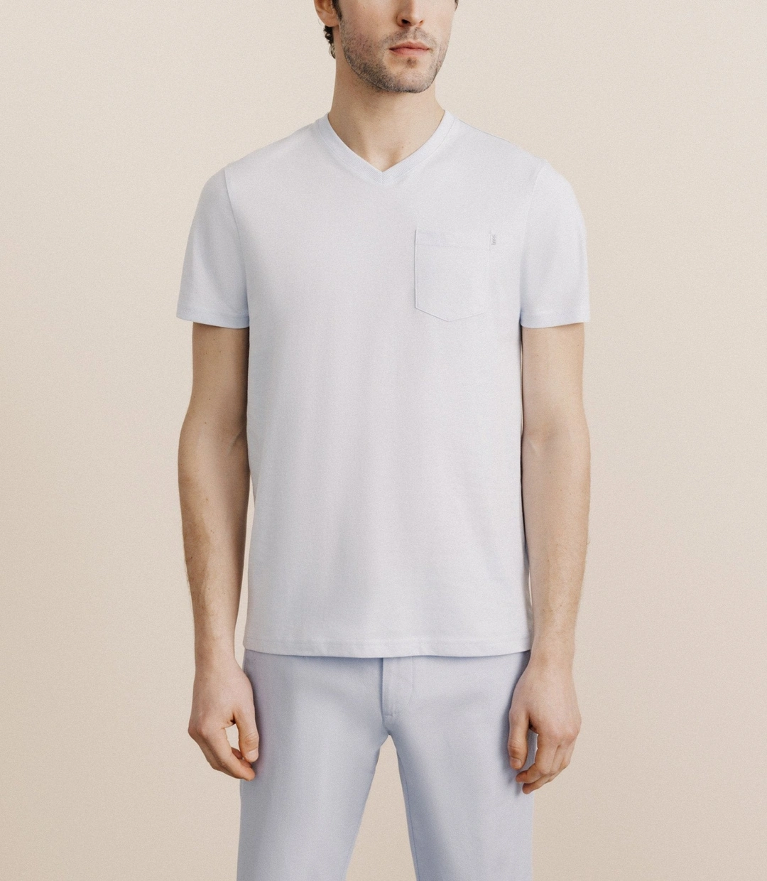 IZAC - T-shirt col V avec poche bleu ciel