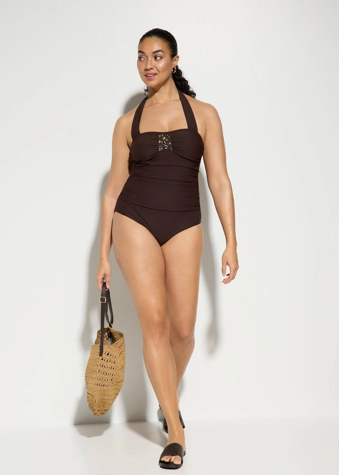 Maillot 1 pièce sculptant, maintien léger, avec strass