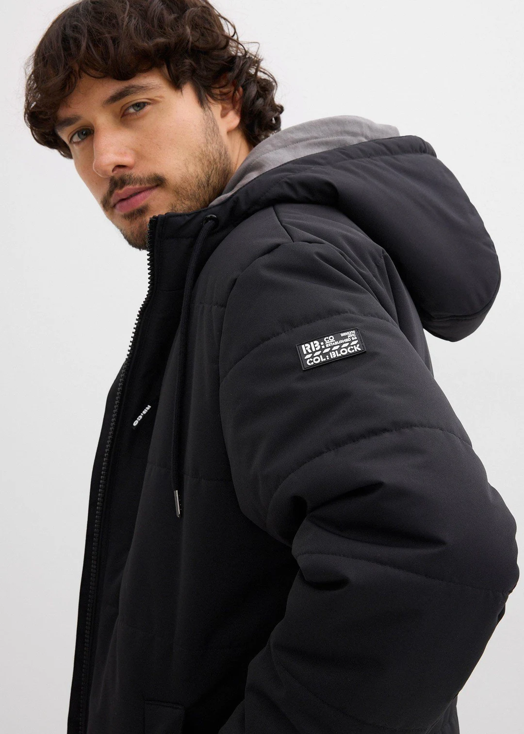 Blouson d’hiver matelassé à capuche