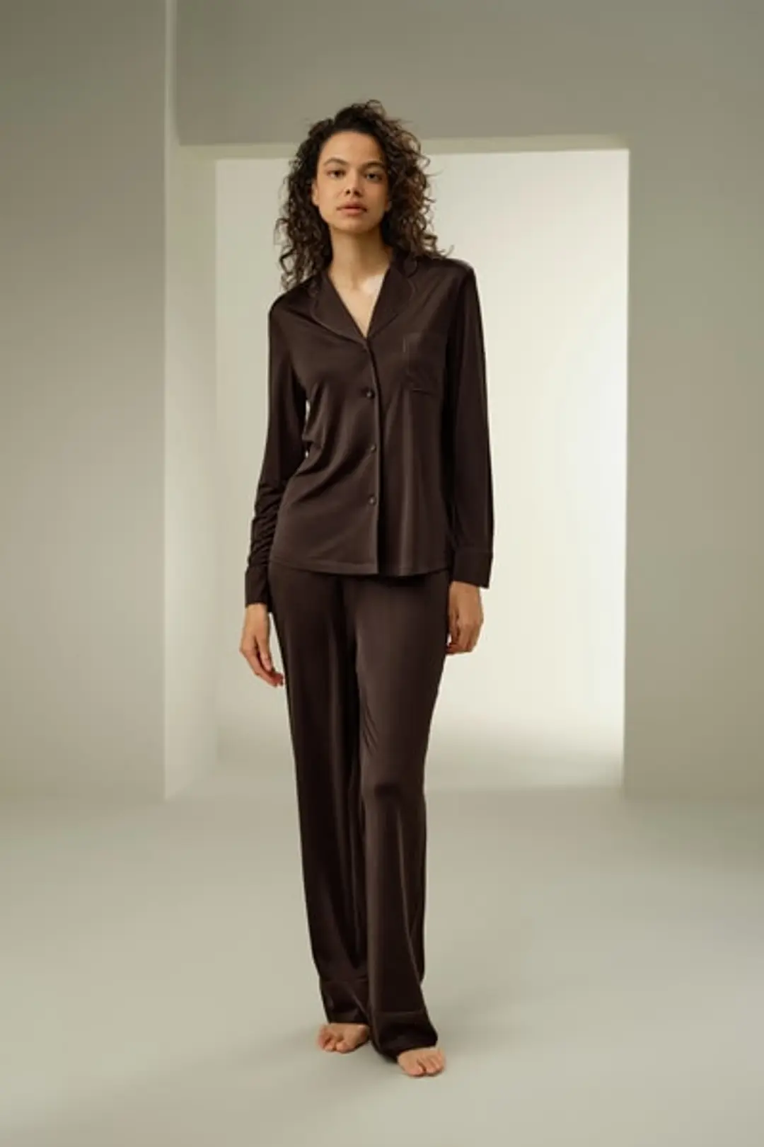 LILYSILK Pyjama Femme Soie Jersey Cacao XL Doux Élégant Classique Col Rond Pantalon Ample