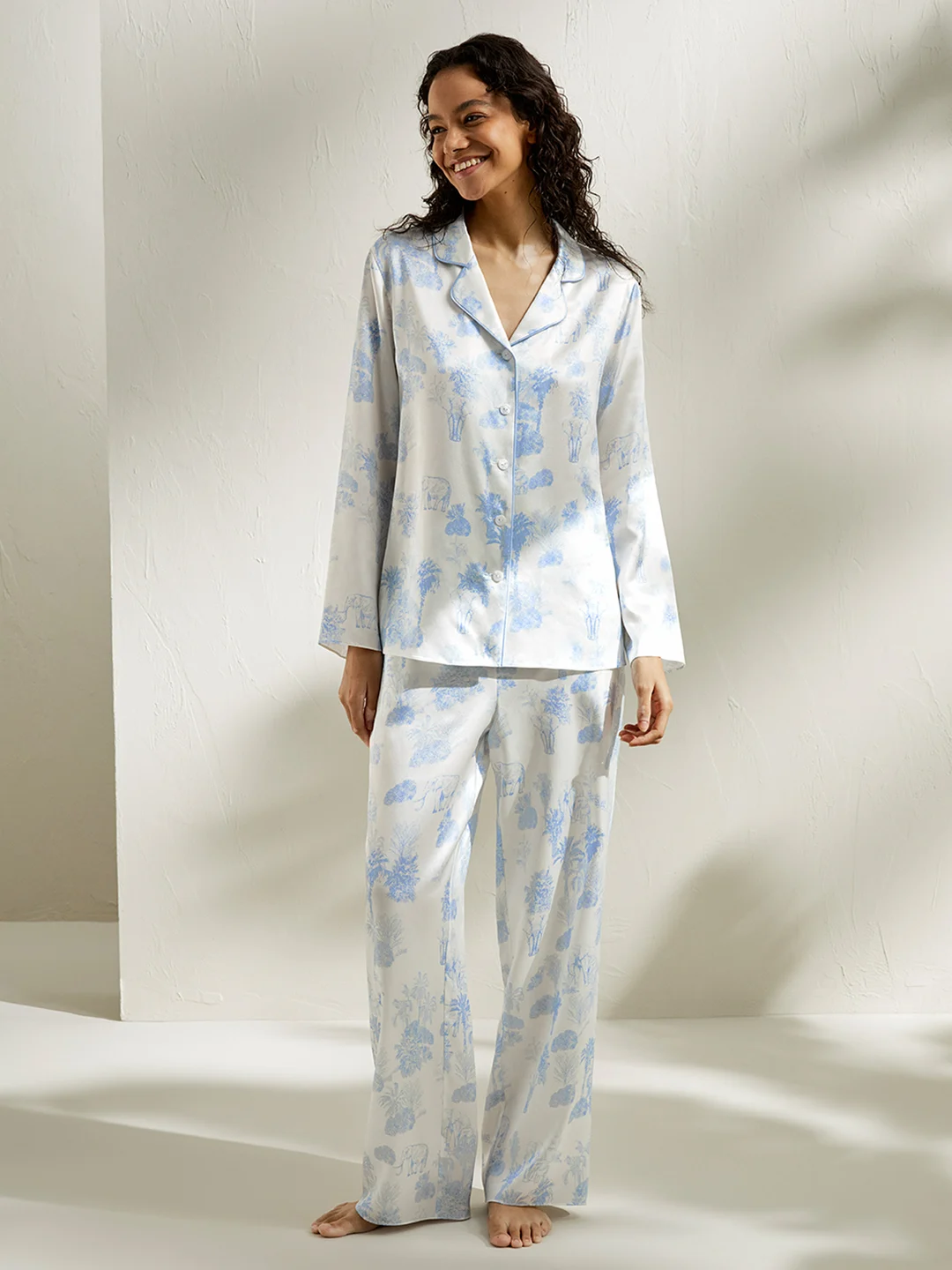 LILYSILK Pyjama Soie Femme Impression La Terra Piping Contrasté, Collection La Terra 100% Soie De Mûrier Respirant Super Léger S