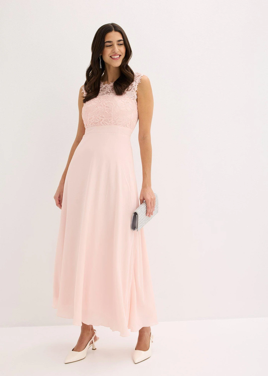 Robe longue avec dentelle - 2